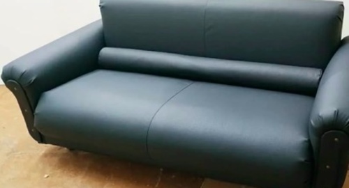 Обивка дивана на дому. Ломоносовская