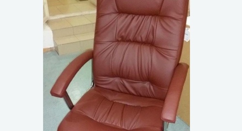 Обтяжка офисного кресла. Ломоносовская